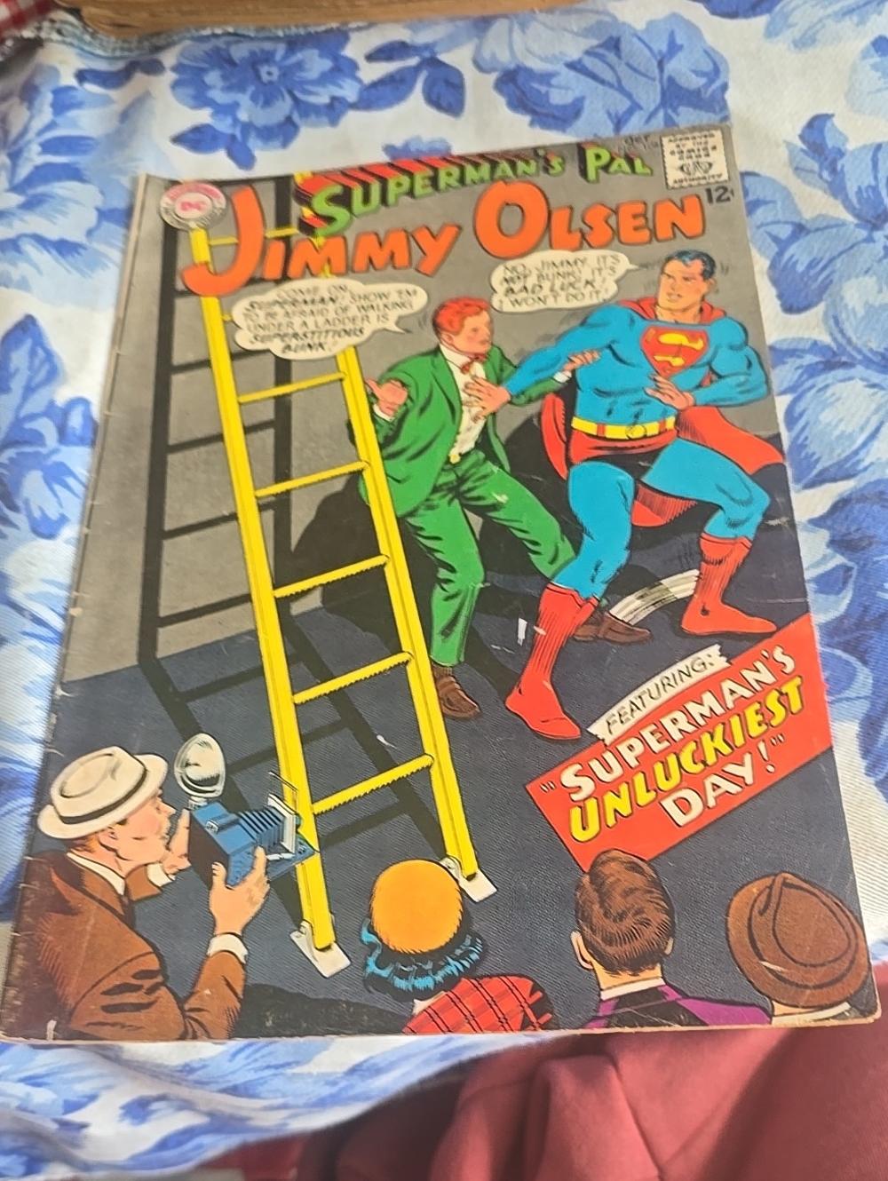 Oct 1967 DC COMICS SUPERMAN'S PAL JIMMY OLSEN No 106 Comic Book